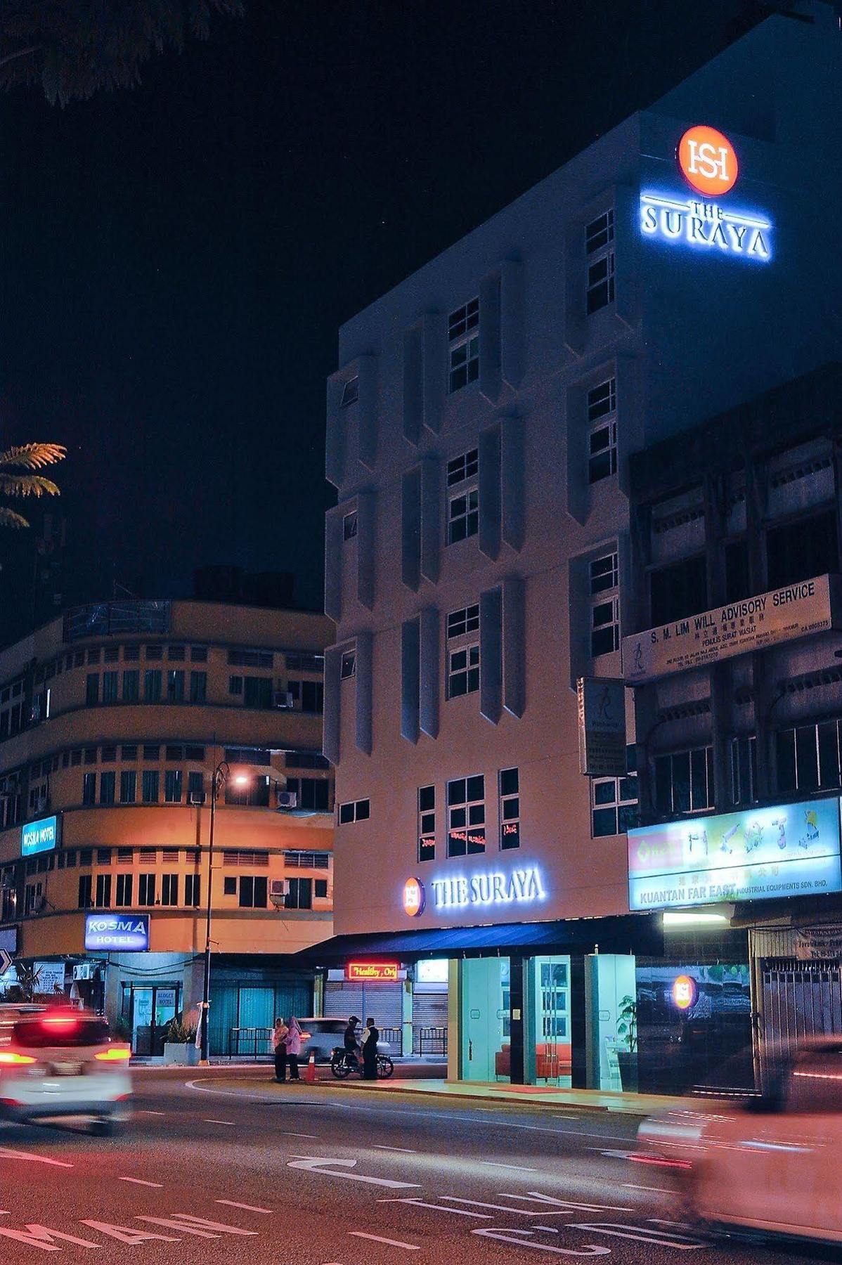 Oyo 232 The Suraya Hotel Куантан Екстериор снимка